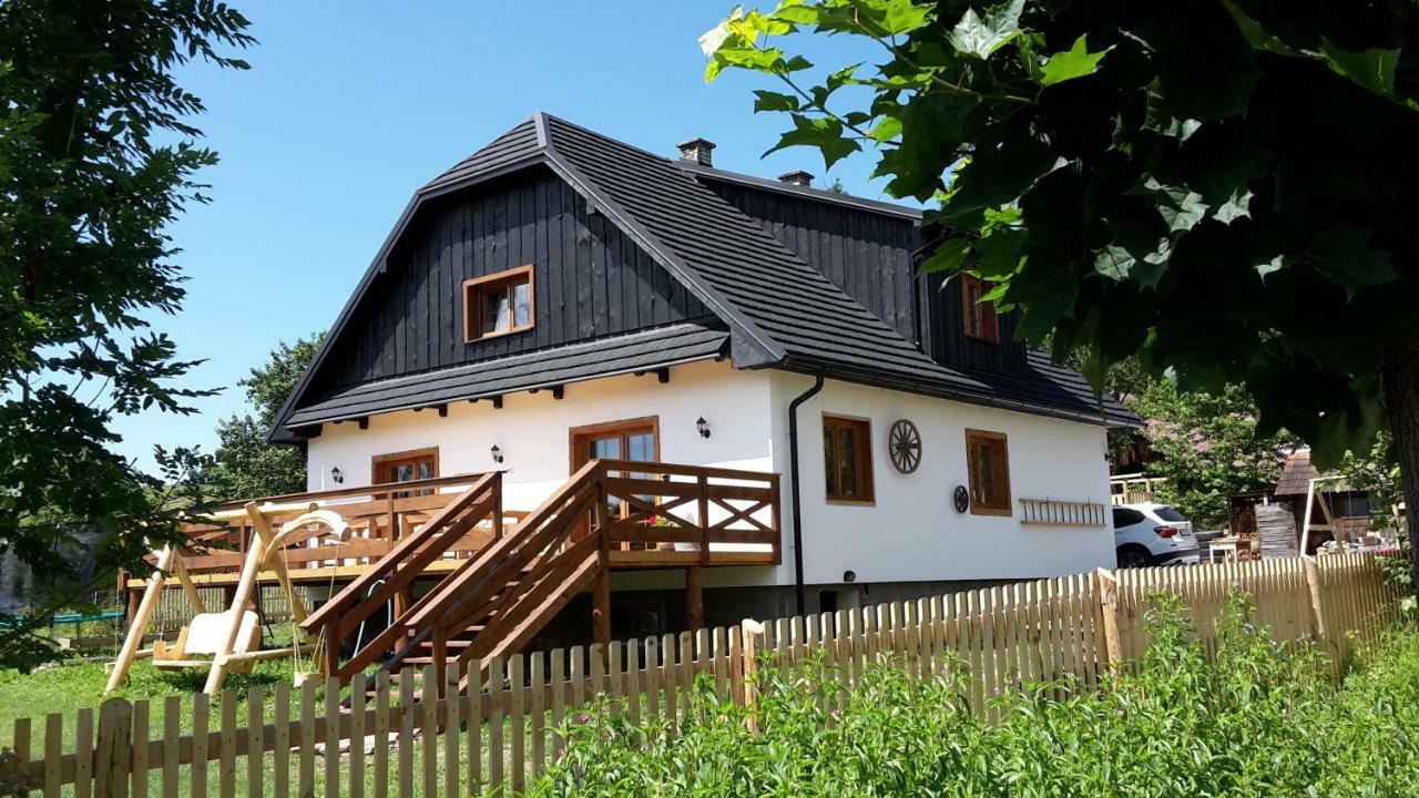 Chalupa Pri Gruni Zázrivá Exteriör bild